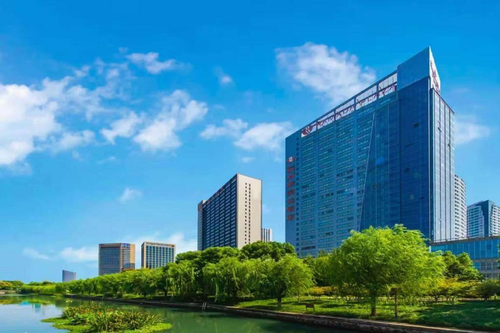 Ramada Plaza By Wyndham Hangzhou Riverside Extérieur photo