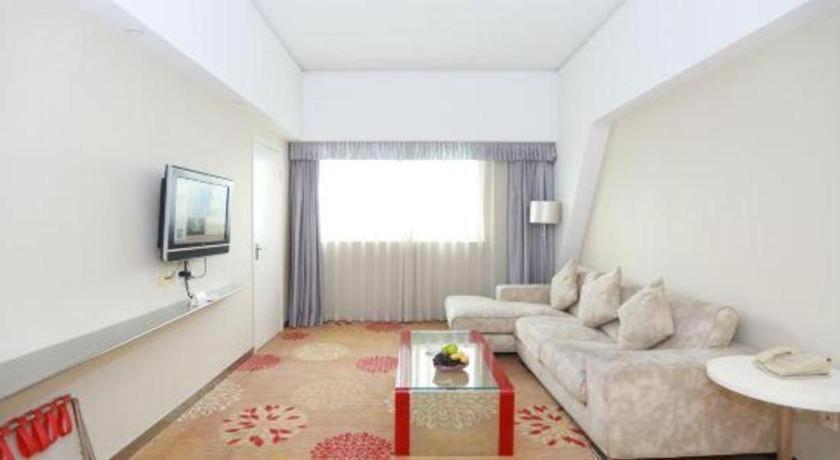 Ramada Plaza By Wyndham Hangzhou Riverside Extérieur photo