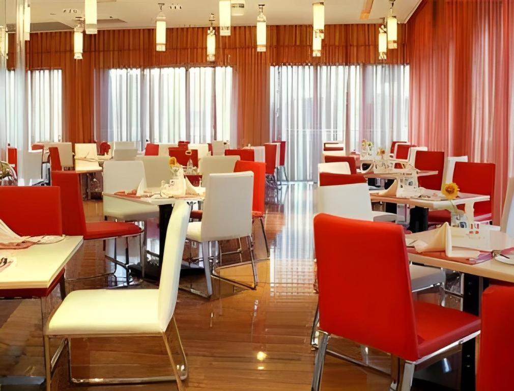 Ramada Plaza By Wyndham Hangzhou Riverside Extérieur photo